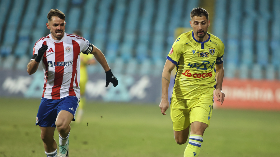 VIDEO | Oţelul - Petrolul 0-0. Ovidiu Burcă şi Adi Mutu o dau la pace