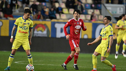 VIDEO | Petrolul - Sepsi 1-0. O fază fixă a salvat un meci anost
