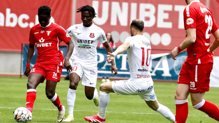 VIDEO | FC Hermannstadt - UTA 2-0, LIVE la Prima Sport 1 şi PrimaPlay.ro. Execuţie de mare fineţe a lui Buş
