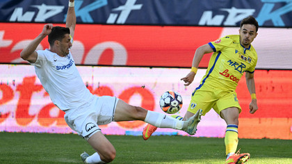 VIDEO | Petrolul - Farul 0-1. Dobrogenii îşi asigură liniştea