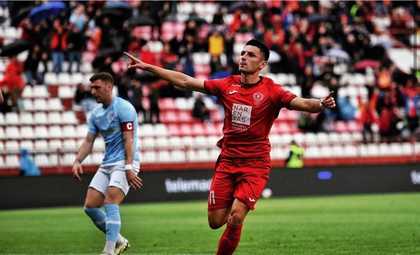 Golgheterul Bosniei s-a înţeles cu o echipă din play-off