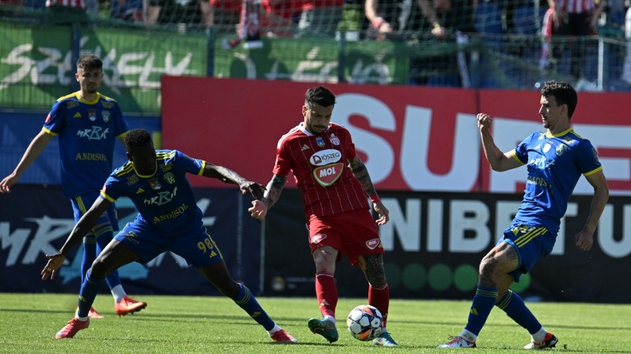 A răbufnit în direct, după ce Sepsi a retrogradat în eşalonul secund: „Trebuie schimbat protocolul VAR! E o problemă”  | VIDEO EXCLUSIV