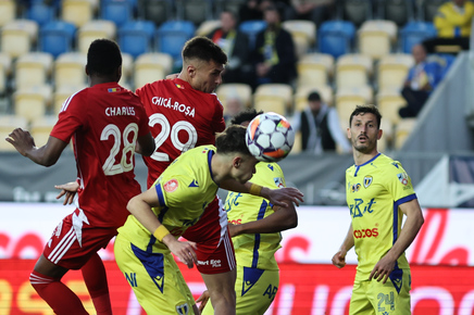 Şoc în Superligă! Echipa salvată de la retrogradare rămâne fără antrenor