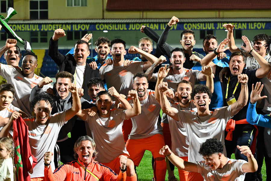 Metaloglobus vrea să transfere doi jucători de la Dinamo