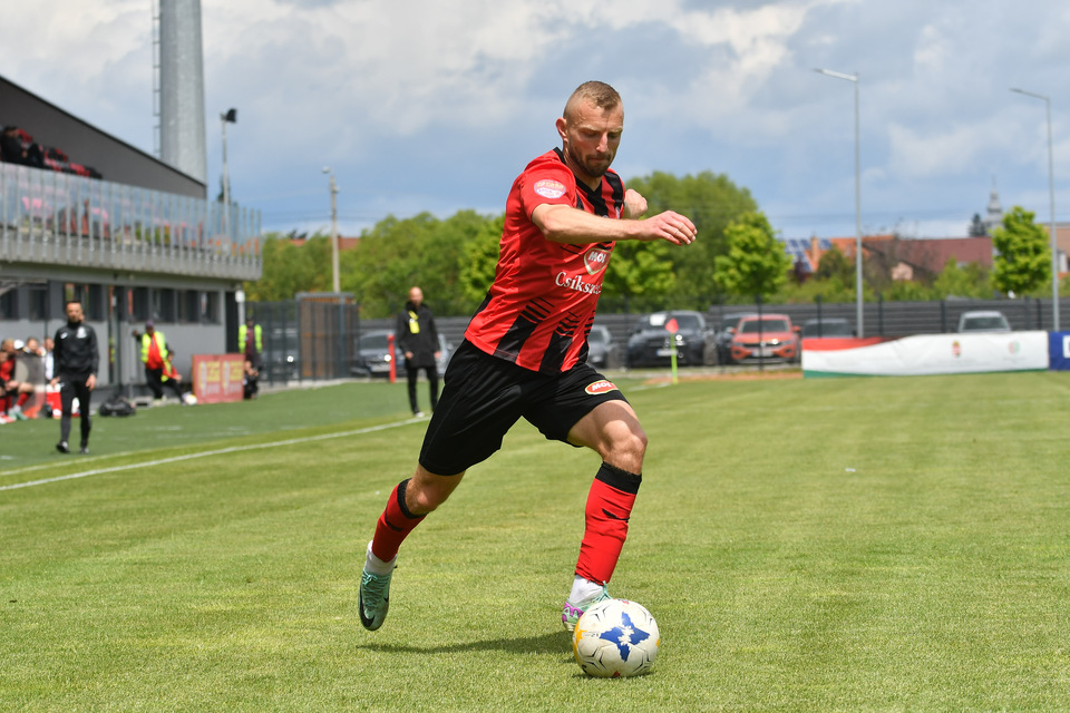//i0.1616.ro/media/581/3142/38109/22061825/1/afk-csikszereda-miercurea-ciuc-acsc-fc-arges-liga-2-casa-pariurilor-play-off-promovare-18-05-2025.jpg
