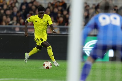 A câştigat titlul cu Sheriff Tiraspol în Republica Moldova, iar din sezonul viitor va juca în Superliga