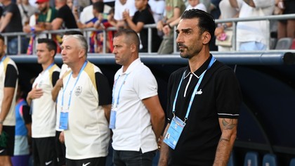 VIDEO | Elias Charalambous a intrat într-un conflict cu unul dintre jucătorii de la CFR Cluj! Semne ironice din partea elevului lui Dan Petrescu spre antrenorul FCSB-ului
