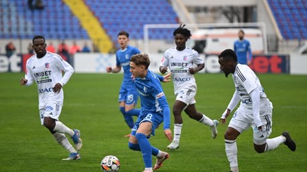 VIDEO | FC Botoşani - Farul, ASTĂZI, de la 19:00, în direct pe Prima Sport 1 şi PrimaPlay.ro! Debut oficial pentru Ianis Zicu pe banca dobrogenilor