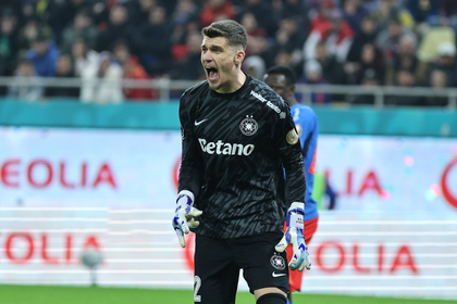 Cum a explicat Târnovanu cartonaşul roşu încasat în FCSB – Farul. Portarul a stârnit hohote de râs: „Nu mai are voie nici asta să spună? Păi ce să mai spună şi băiatul?” | VIDEO EXCLUSIV