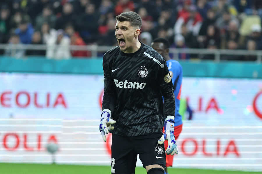 Cum a explicat Târnovanu cartonaşul roşu încasat în FCSB – Farul. Portarul a stârnit hohote de râs: „Nu mai are voie nici asta să spună? Păi ce să mai spună şi băiatul?” | VIDEO EXCLUSIV