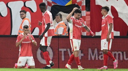 Dinamo riscă să mai piardă un om de bază! Unul dintre cei mai importanţi jucători ai „câinilor” este dorit în Arabia Saudită, dar conducerea nu vrea să-l lase să plece