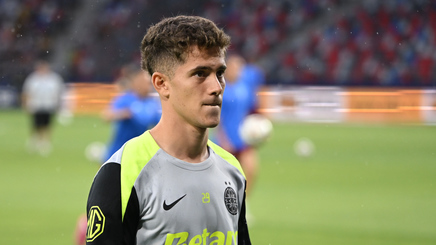 Laurenţiu Vlăsceanu a părăsit-o pe FCSB şi va fi adversarul campioanei României