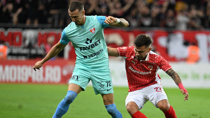 VIDEO | Dinamo - UTA Arad 1-1. Remiză plăcută între două formaţii ambiţioase. ”Câinii” au avut doi eliminaţi