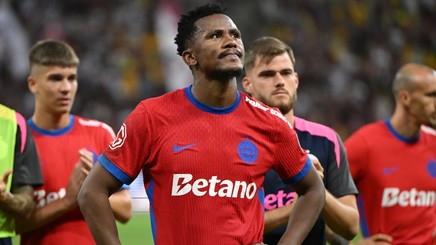 VIDEO | FCSB, la un pas să rămână în zece oameni! Ngezana, iertat de Marcel Bîrsan după ce şi-a lovit adversarul în plină figură