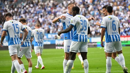 Universitatea Craiova a dat lovitura! Fotbalistul adus în această vară, lăudat la scenă deschisă: „Te miri ce caută în SuperLigă. E peste foarte mulţi jucători de aici” | VIDEO EXCLUSIV