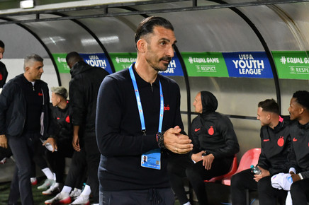 Elias Charalambous nu l-a iertat pe Valeriu Iftime! Antrenorul FCSB-ului, reacţie promptă faţă de cele spuse de patronul FC Botoşani: „Am vise mai mari în viaţă, nu legate de alţii şi pline de ură”