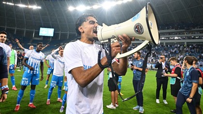 Ştefan Baiaram, favoritul lui Mirel Rădoi? Oficialul Universităţii Craiova a dezvăluit cadoul de zeci de mii de euro primit de atacant de la tehnicianul oltenilor