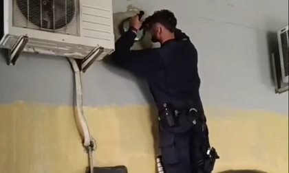 Materiale pirotehnice, găsite ascunse în instalaţia sanitară a stadionului din Ploieşti înainte de Petrolul - Rapid