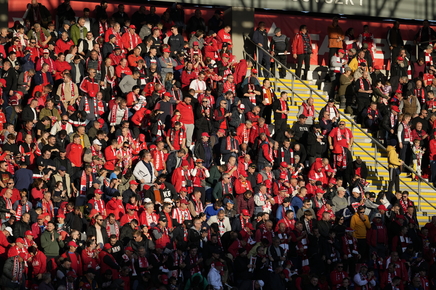 Suporterii lui UTA Arad, indignaţi de preţul biletelor la meciul cu Petrolul: „Tot ceea ce cerem este RESPECT”