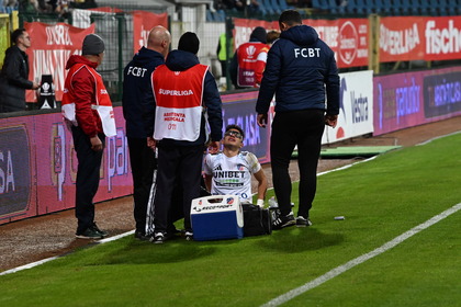 Unul dintre titularii de drept de la FC Botoşani, scos din joc pentru trei luni