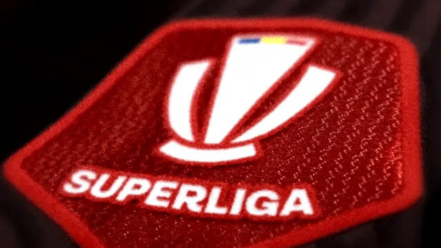 Bombă la miez de noapte! Antrenorul unei forţe din Superliga şi-a anunţat jucătorii că pleacă