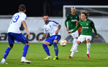 Marius Şumudică, „distrus” de un fost jucător: „Schizofrenic, pur şi simplu era un om bolnav la cap. «Nu-i aşa că sunt sexy?». Începea să povestească cum se descurcă el cu soţia”