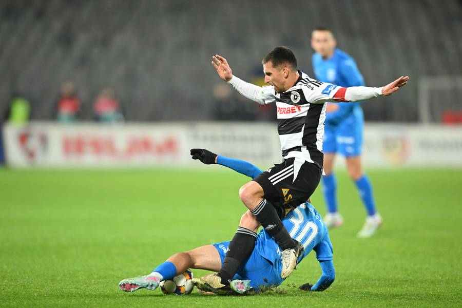 Ovidiu Bic a rămas impresionat de Universitatea Craiova după meciul direct: „Oricine intră la ei pe teren joacă foarte bine”