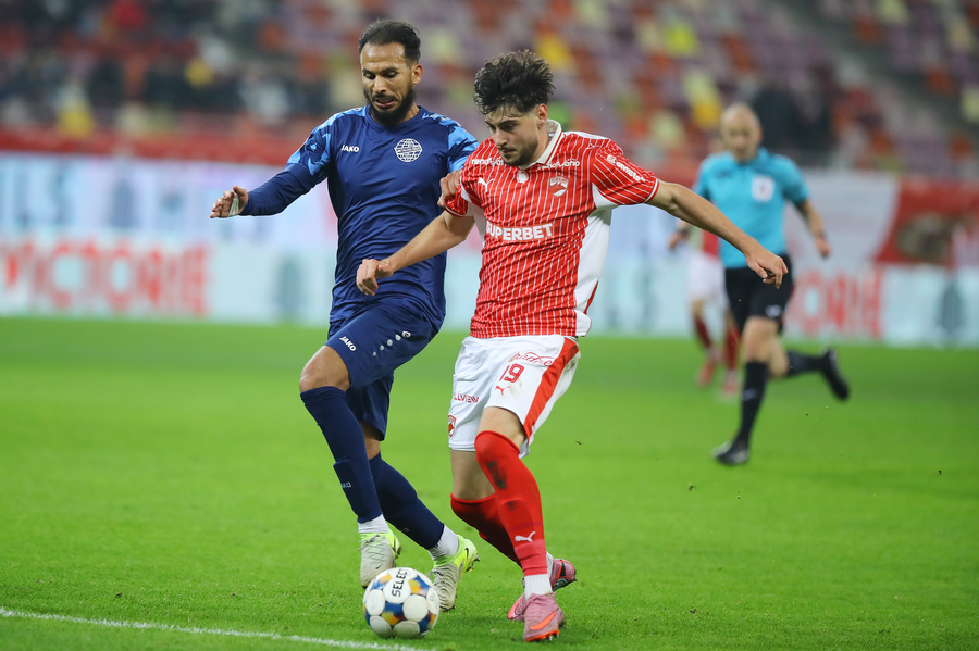 VIDEO | Dinamo - Metaloglobus 4-0. ”Câinii” au un final de an excelent