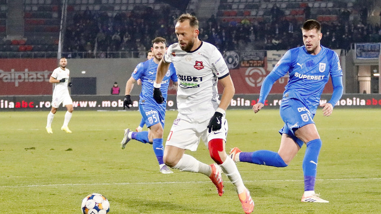VIDEO | Hermannstadt - Universitatea Craiova, LIVE pe Prima Sport 1 şi PrimaPlay.ro! Baiaram dublează avantajul