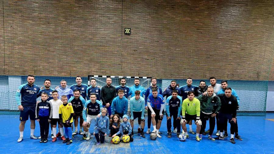 Louis Munteanu, prima reacţie după apariţia imaginilor în care purta tricoul FCSB-ului: „A fost un gest strict uman”