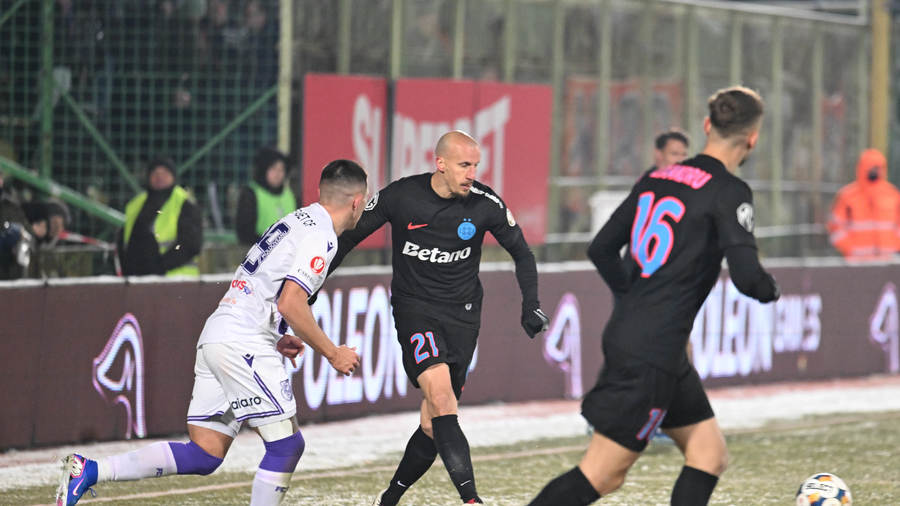 Avertismentul unui fost atacant de la FCSB pentru echipa antrenată de Elias Charalambous: „Cazurile Sepsi şi FCU Craiova ar trebui să sperie pe toată lumea”