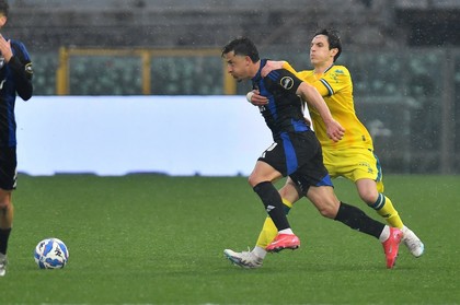 S-au înţeles! Rapid a ajuns la un acord pentru transferul lui Olimpiu Moruţan. Mijlocaşul va veni luni în România