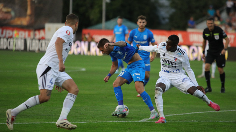 VIDEO | Universitatea Craiova – FC Botoşani, ASTĂZI, de la 20:00, în direct pe Prima Sport 1 şi PrimaPlay.ro! Derby de play-off în Bănie