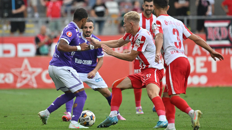 VIDEO | FC Argeş – UTA Arad, ASTĂZI, de la 17:00, în direct pe Prima Sport 1 şi PrimaPlay.ro! Duel pentru un loc în play-off la Mioveni