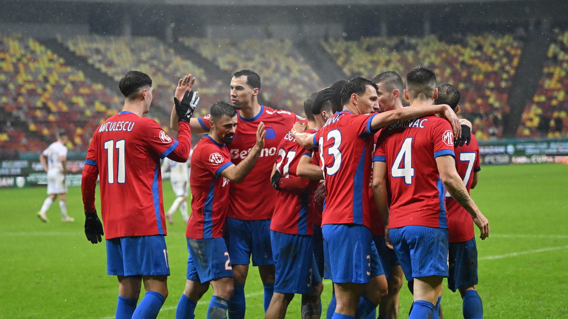 Cine este atacantul dorit de FCSB? Gigi Becali a oferit o informaţie surpriză: „Este vorba de doi jucători” | VIDEO EXCLUSIV