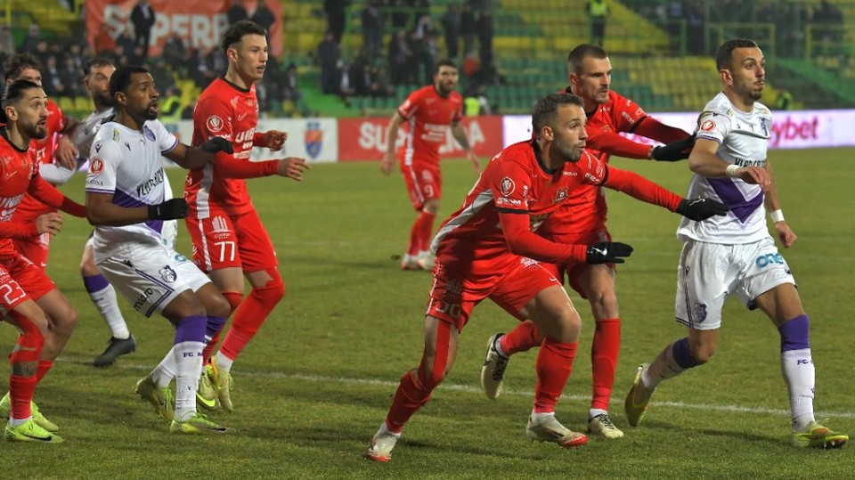 //i0.1616.ro/media/581/3142/38109/22340771/1/fc-arges-afc-hermannstadt-superliga-superbet-06-02-2026.jpg
