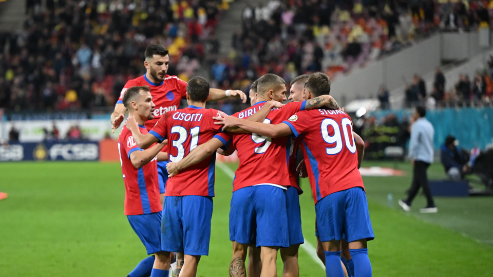 //i0.1616.ro/media/581/3142/38109/22340903/1/fcsb-universitatea-craiova-superliga-superbet-5-10-2025-2.jpg