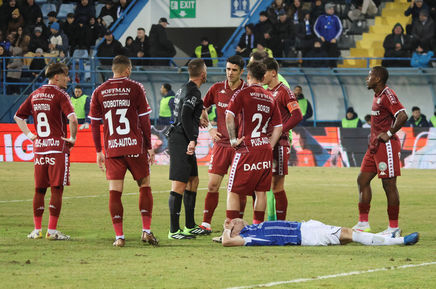 Avertismentul lui Victor Angelescu înainte de play-off! Preşedintele Rapidului nu vede cu ochi buni jocul elevilor lui Costel Gâlcă: „Sunt îngrijorat. N-avem cum să ne batem la titlu dacă jucăm aşa” | VIDEO EXCLUSIV