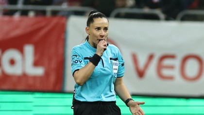 Gigi Becali, derapaj după ce a aflat că Iuliana Demetrescu va arbitra FCSB-Metaloglobus: „Ce să caute o femeie? Du-te la femei, la fotbal de femei şi arbitrează femei, că aveţi fotbal de femei”