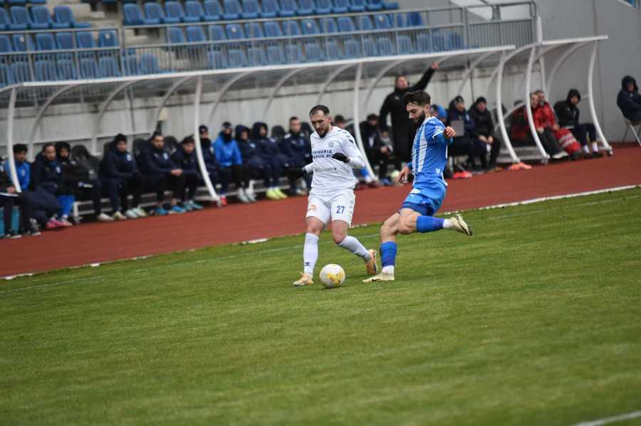 Sănătatea Cluj trimite un jucător la o forţă din Superliga! 