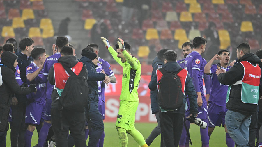 Au venit banii pentru jucătorii lui FC Argeş! Ce primă vor încasa elevii lui Bogdan Andone pentru calificarea în play-off