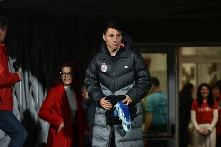 Risto Radunovic, trimis la Comisia de Disciplină de propria echipă! FCSB a depus o cerere pentru a şi putea amenda jucătorul