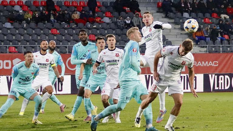 VIDEO | UTA Arad – Hermannstadt, ASTĂZI, de la 17:30, în direct pe Prima Sport 1 şi PrimaPlay.ro! Primul meci din play-out