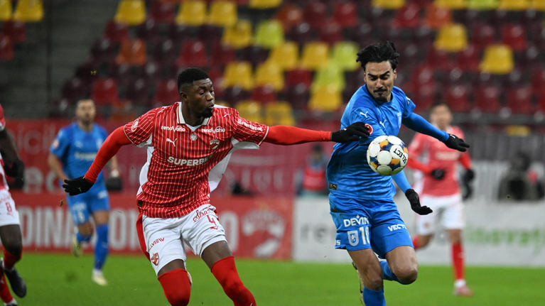 VIDEO | Dinamo – Universitatea Craiova, ASTĂZI, în direct pe Prima Sport 1 şi PrimaPlay.ro! Cele două formaţii caută prima victori din play-off