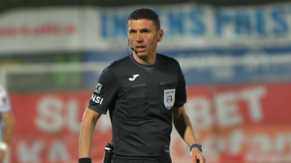 Marcel Bîrsan arbitrează meciul Hermannstadt - Farul Constanţa, programat vineri în Superliga