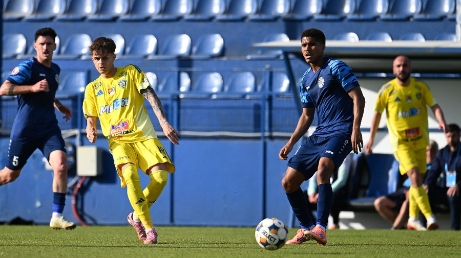 VIDEO | Metaloglobus – Unirea Slobozia 1-1. Ialomiţenii cedează iniţiativa în repriza secundă şi plătesc un tribut ce îi poate costa rămânerea în Superliga