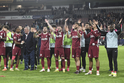 CFR se betonează în următorul sezon! Daniel Pancu vrea cinci transferuri, iar Iuliu Mureşan este în discuţii cu trei fotbalişti trecuţi prin Gruia pentru a-l urma pe Cadu în conducerea clubului