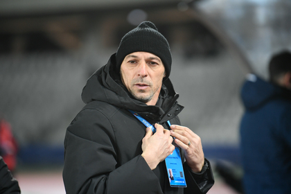 Mihai Stoica l-a pus la punct pe Bogdan Adone, după ce antrenorul Argeşului negociat cu Gigi Becali: "Păi e frumos?"