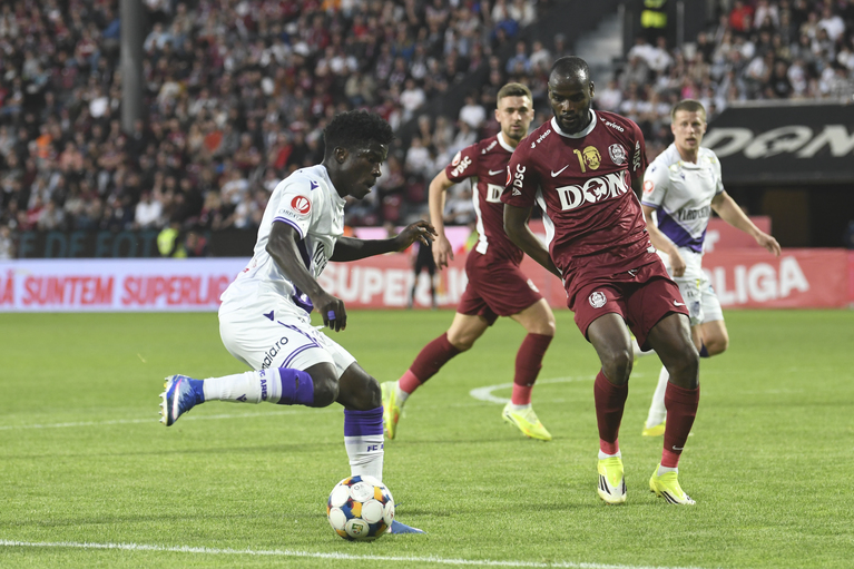 VIDEO | CFR Cluj – FC Argeş 1-1. Gruia i-a adus onorurile care i se cuvin marelui Ciprian Deac