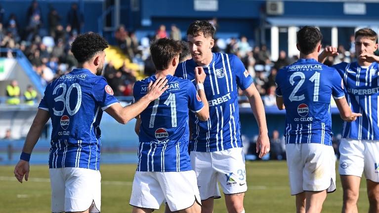 VIDEO | Chindia – Farul Constanţa, ACUM, în direct pe Prima Sport 1 şi PrimaPlay.ro! Meci de care pe care la Târgovişte! Florea marchează golul de 2-2